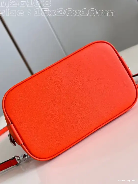 Cheap backpack-15*20*10cm VUITTON LOUIS ALMA NANO 0611